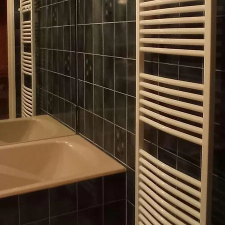 4 Pers. 31m² Au Coeur De La Montagne, Avec Veranda Panoramique Et Equipements Inclus - Fr-1-545-33